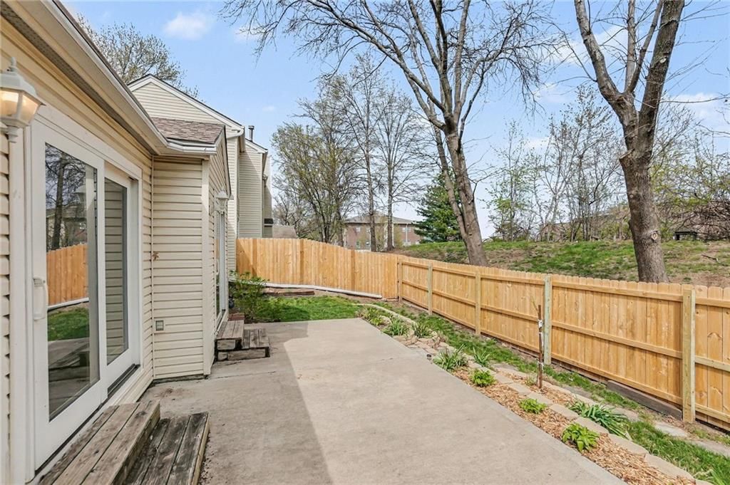 8267 N Revere Avenue — photo 23