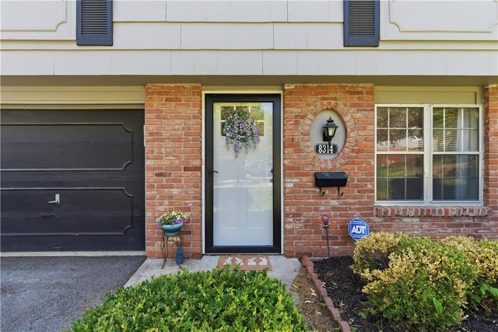 8314 MACKEY Street — photo 3