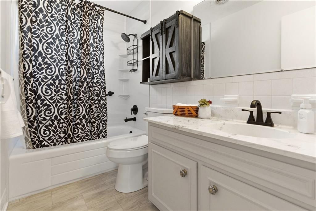 8314 MACKEY Street — photo 11