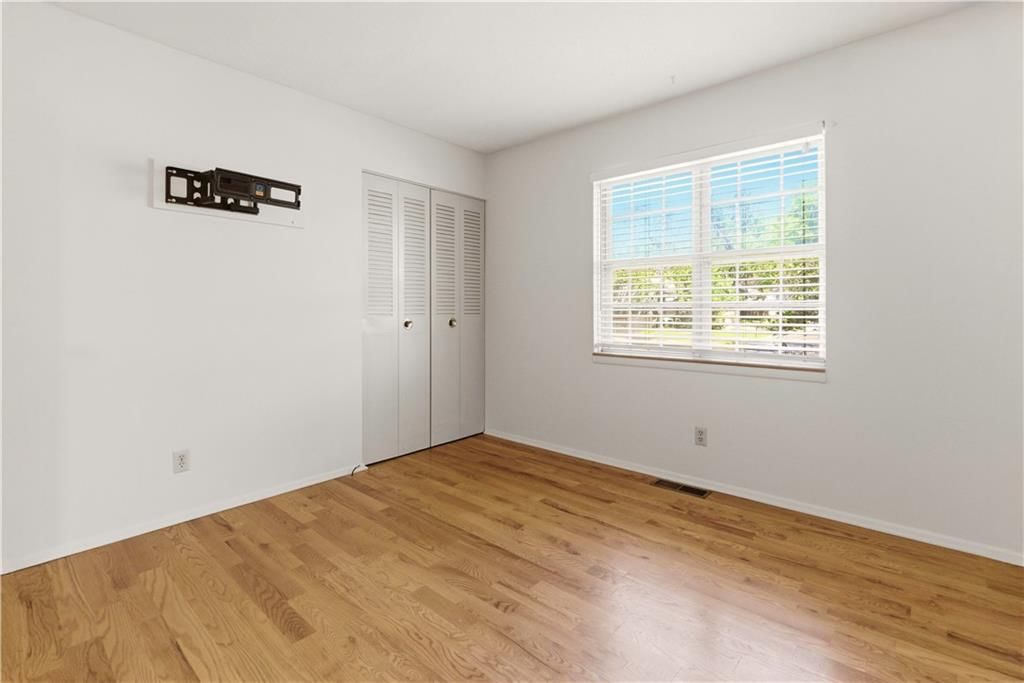 8314 MACKEY Street — photo 12