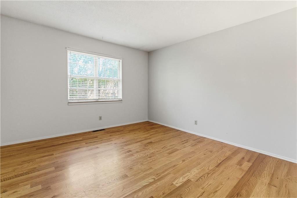 8314 MACKEY Street — photo 14