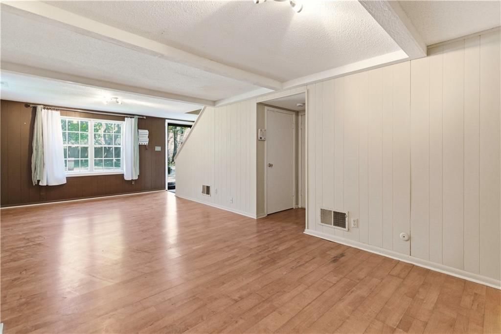 8314 MACKEY Street — photo 18