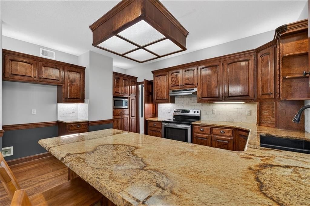 416 NW HIGHCLIFFE Circle — photo 10