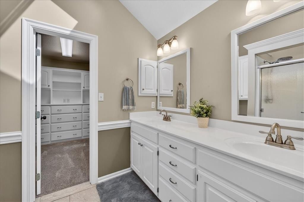 416 NW HIGHCLIFFE Circle — photo 52