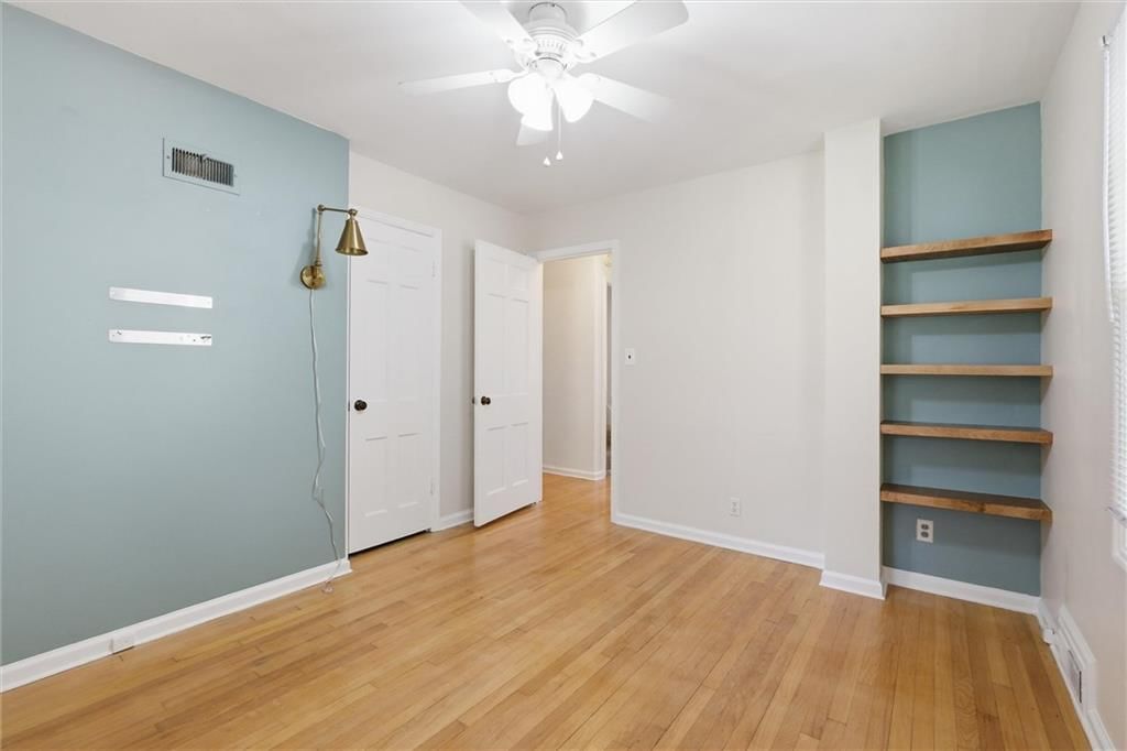5302 W 57th Street — photo 19
