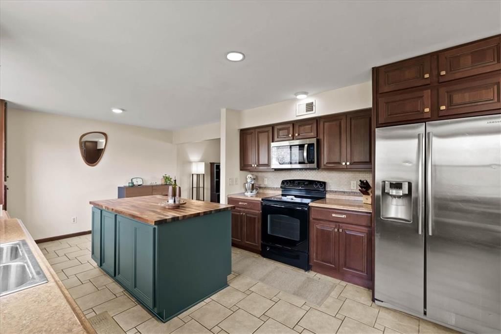 12205 W 72nd Street — photo 16