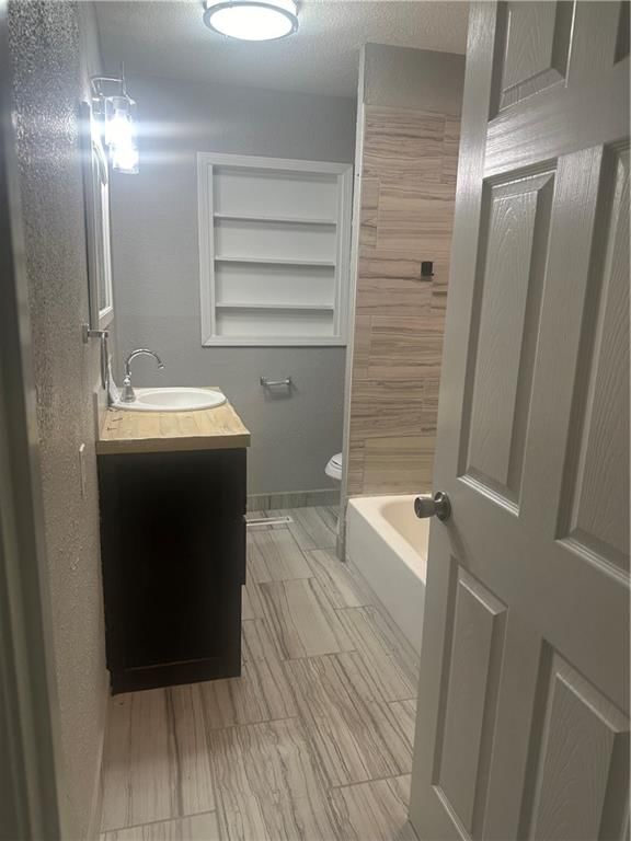2532 S 51st Terrace — photo 13