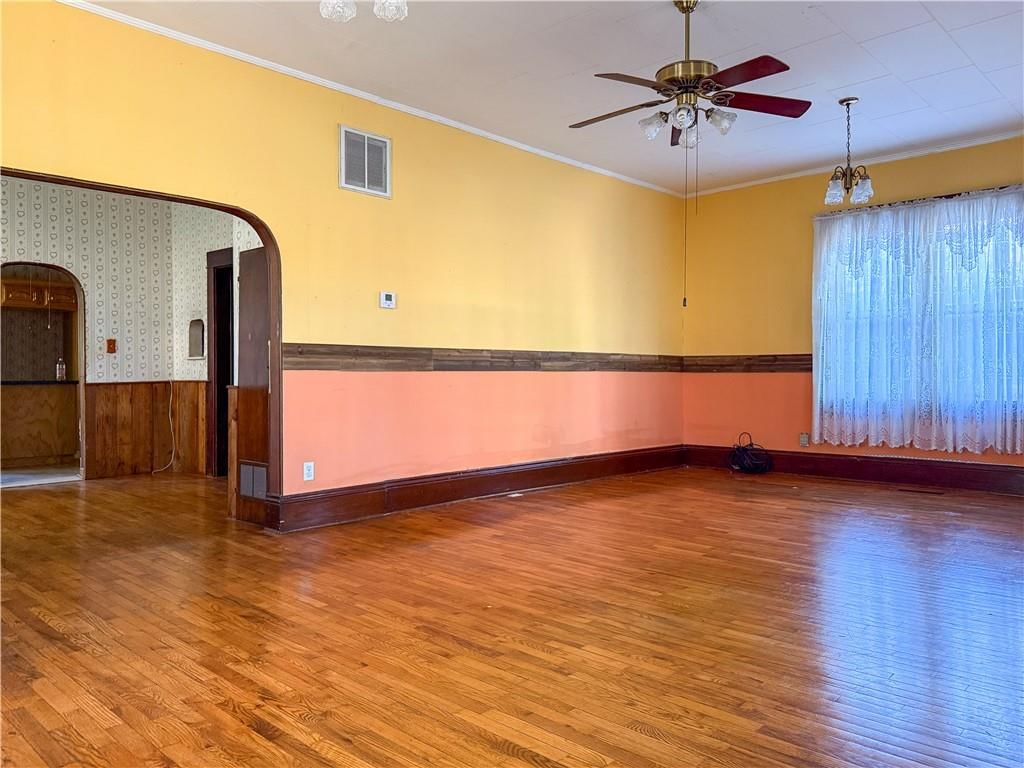 203 S Sycamore Street — photo 5