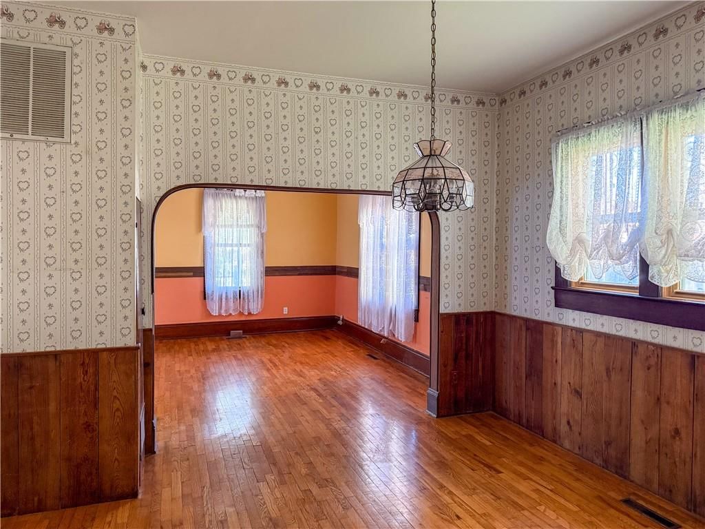 203 S Sycamore Street — photo 7