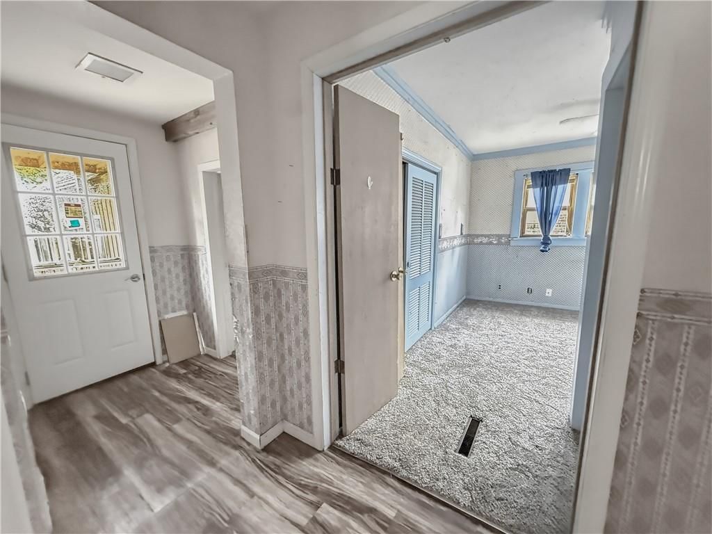 203 S Sycamore Street — photo 24