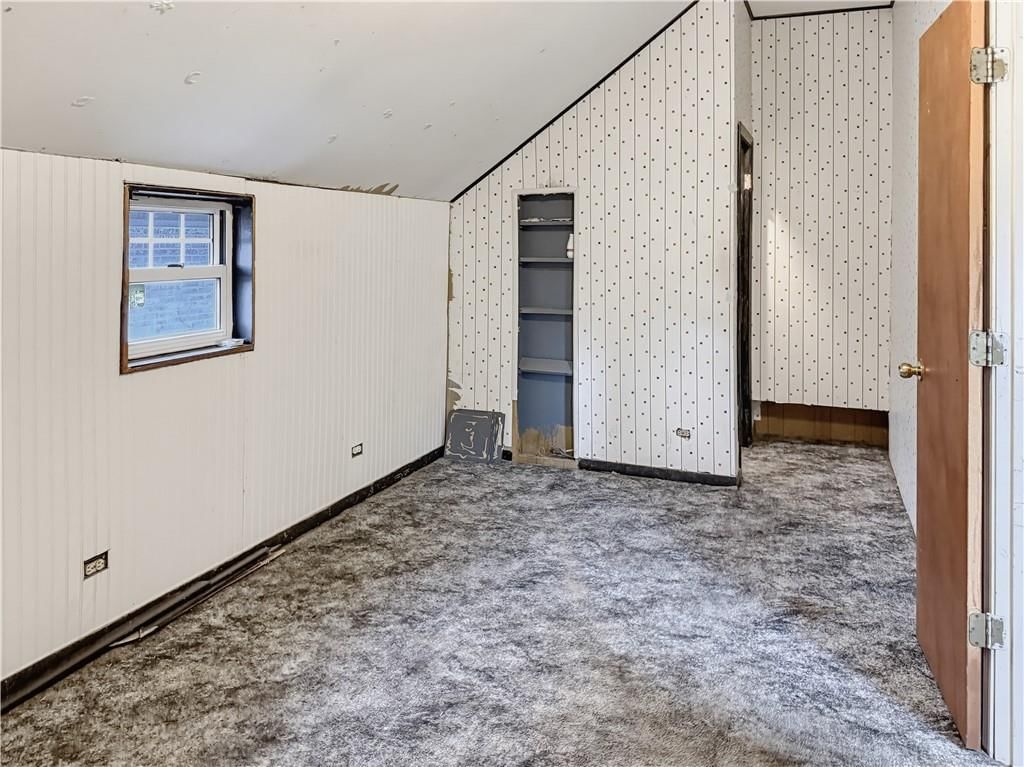 203 S Sycamore Street — photo 26