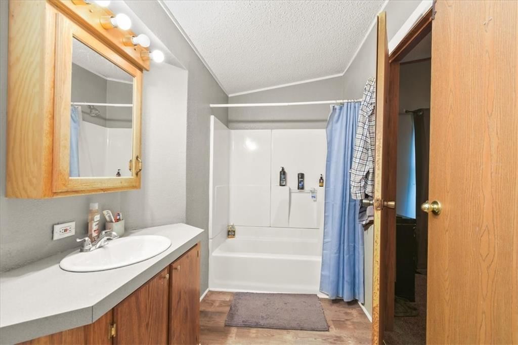 12391 SW Spring Street — photo 14