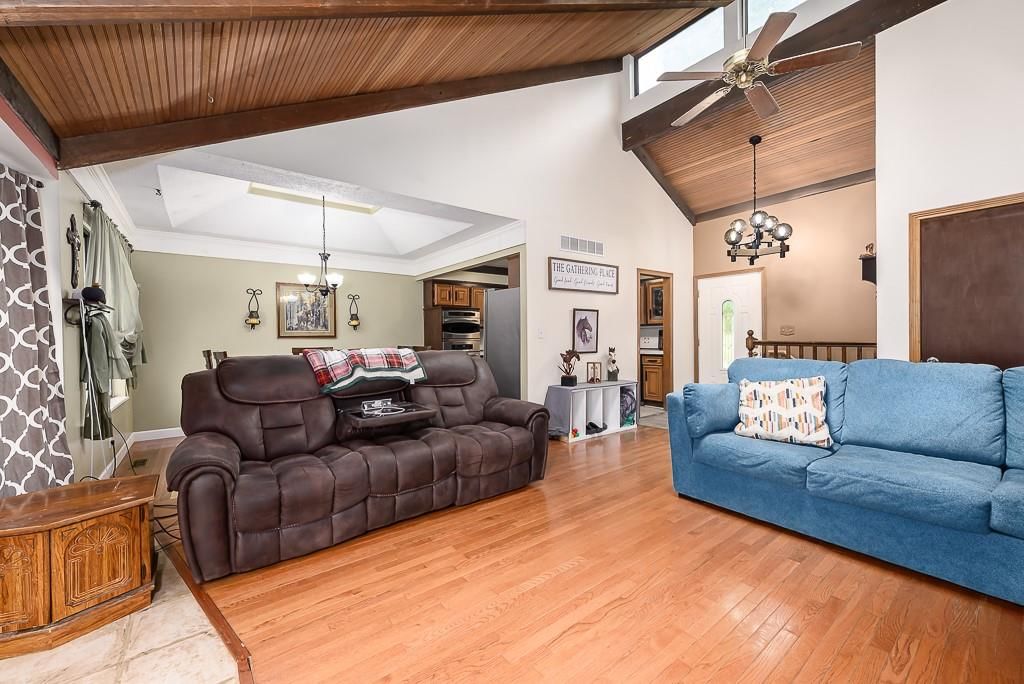 12374 Pinehurst Drive — photo 6