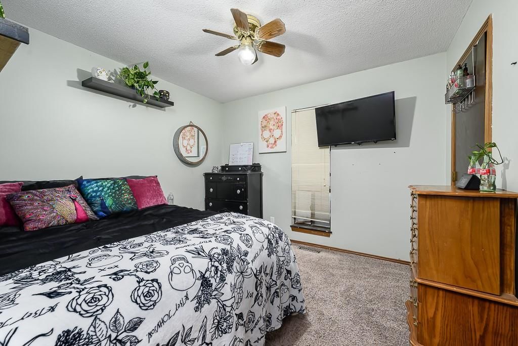 12374 Pinehurst Drive — photo 16
