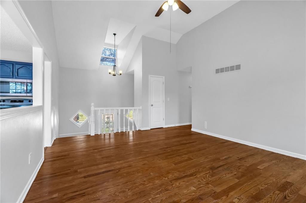 407 Woodson Lane — photo 7
