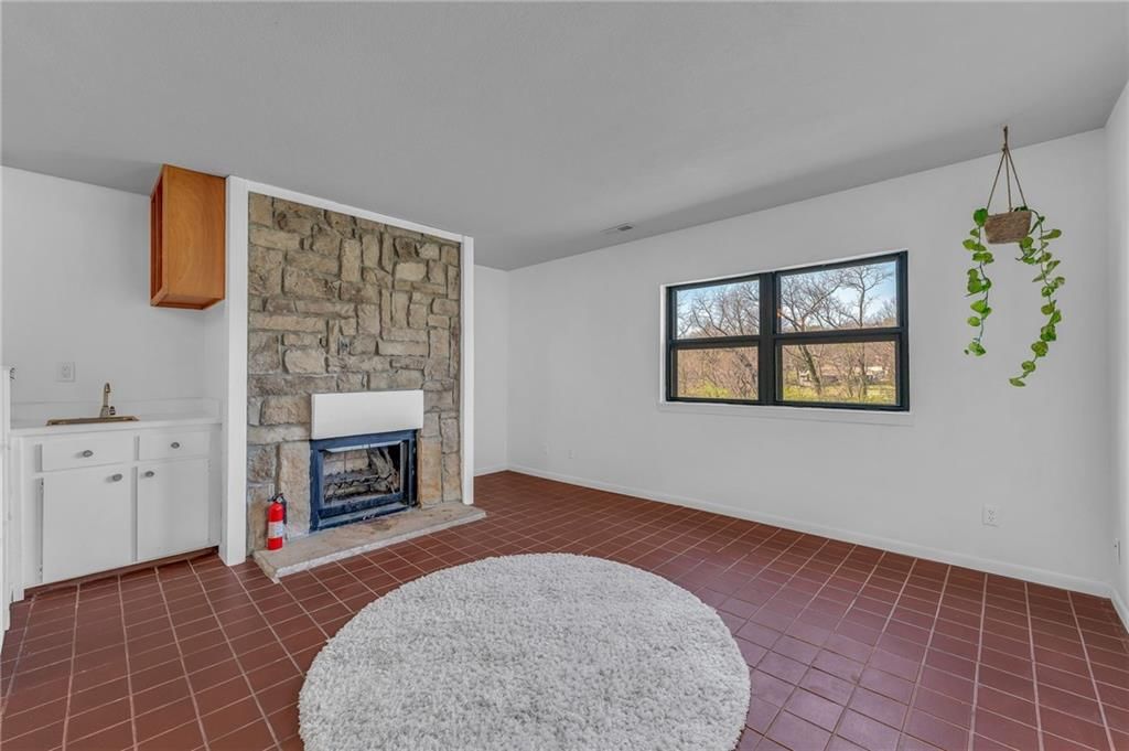 1300 Westbrooke Street — photo 7