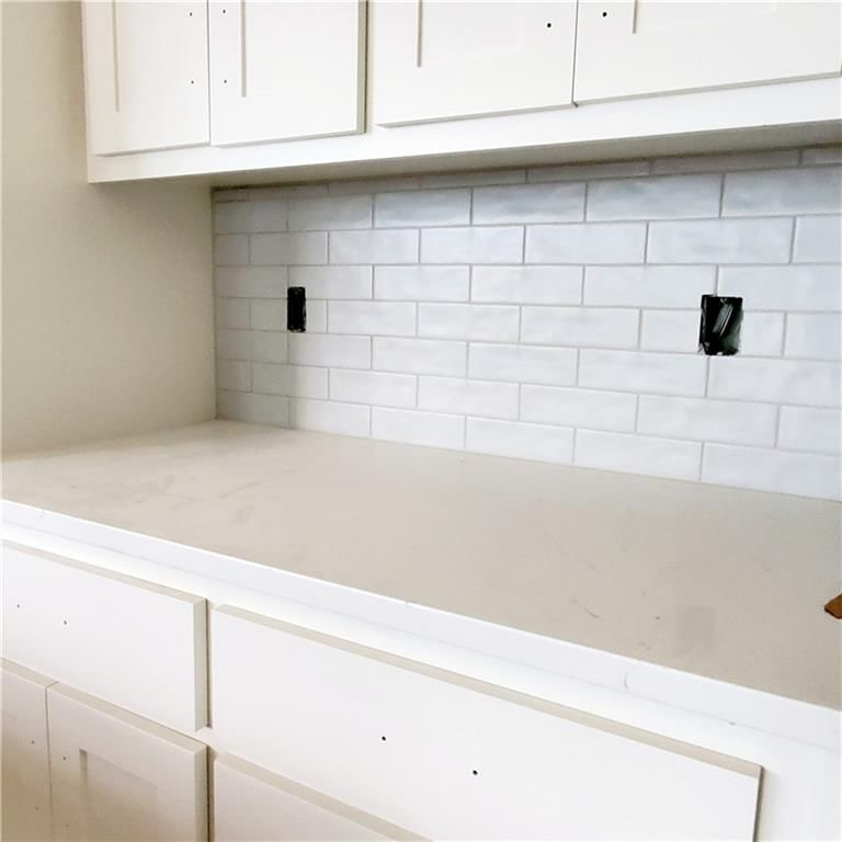 4 HIGHLAND Circle — photo 9