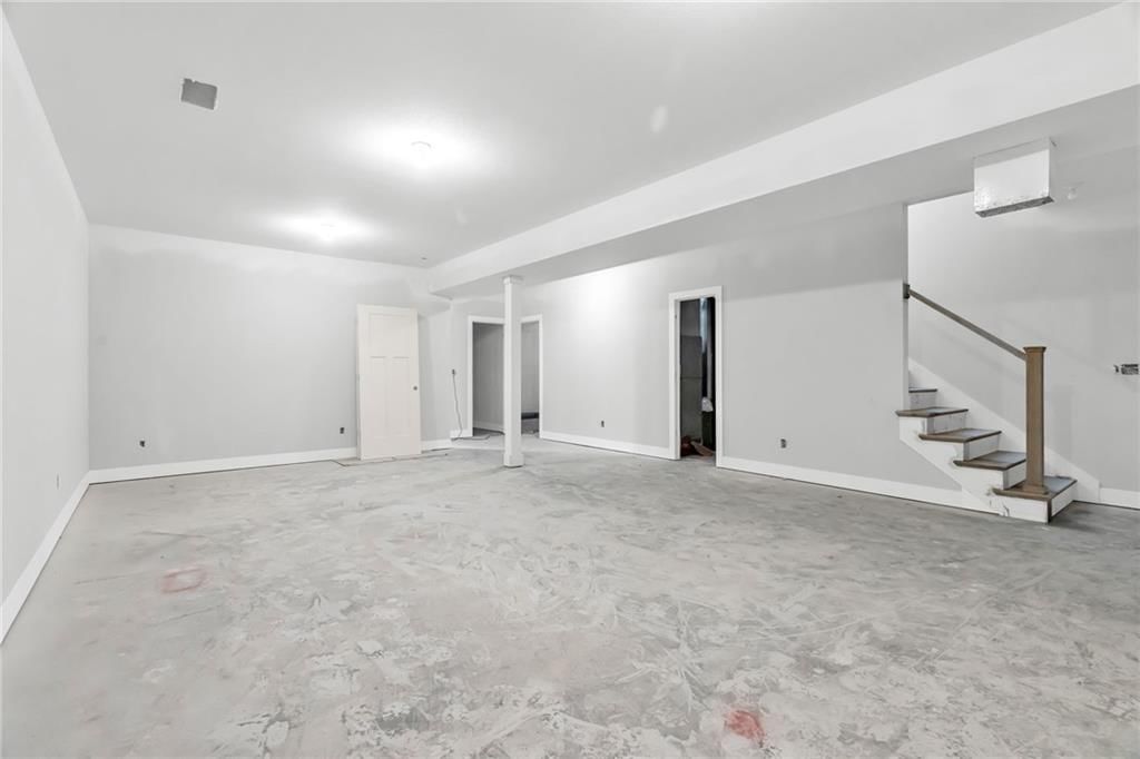 4 HIGHLAND Circle — photo 21