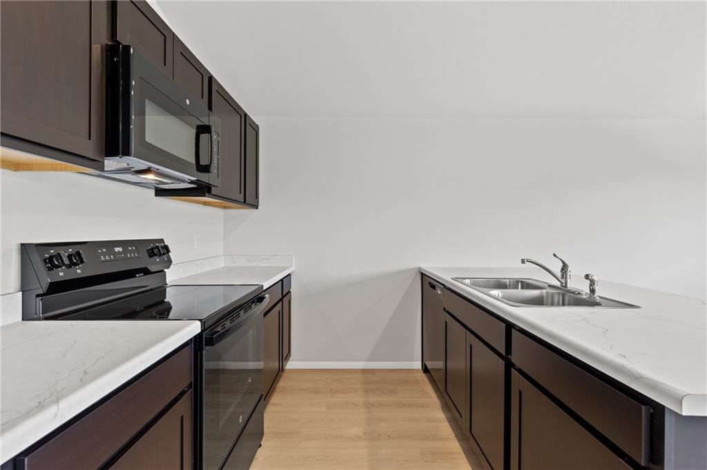 20829 Fairview Street — photo 13