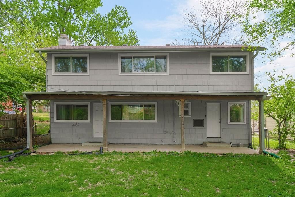 8416 Kenwood Avenue — photo 26