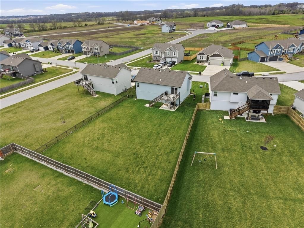 20705 Copper Creek Drive — photo 26