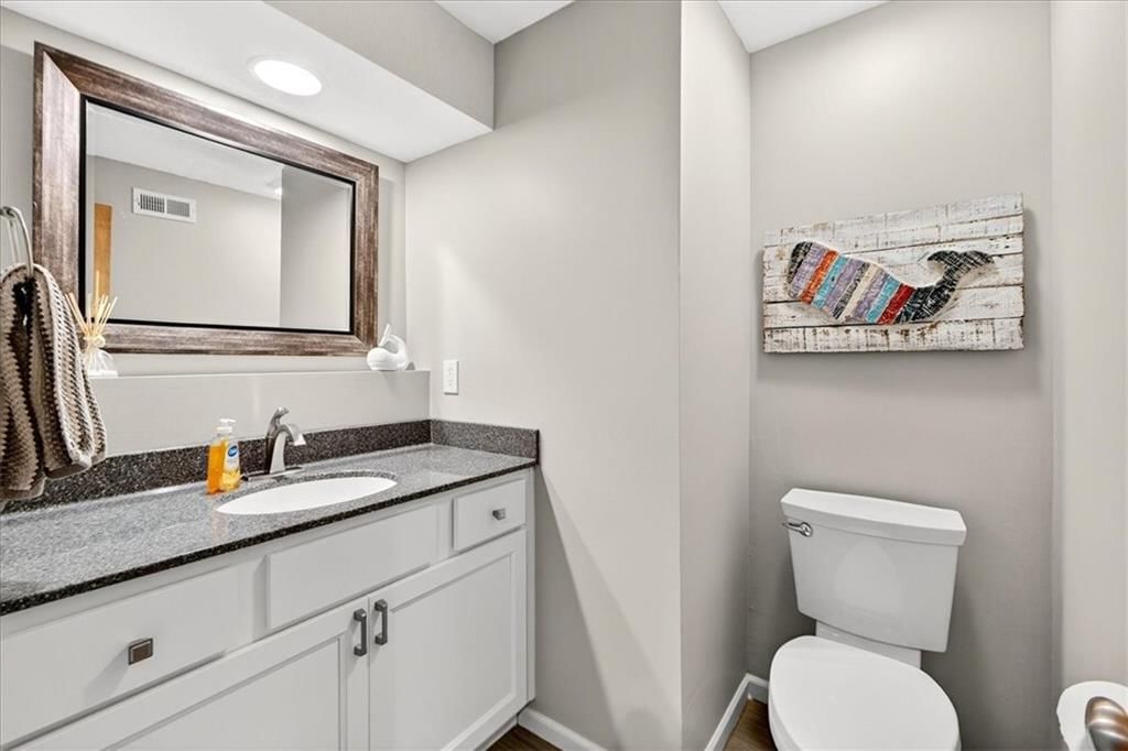 8326 Richards Road — photo 41