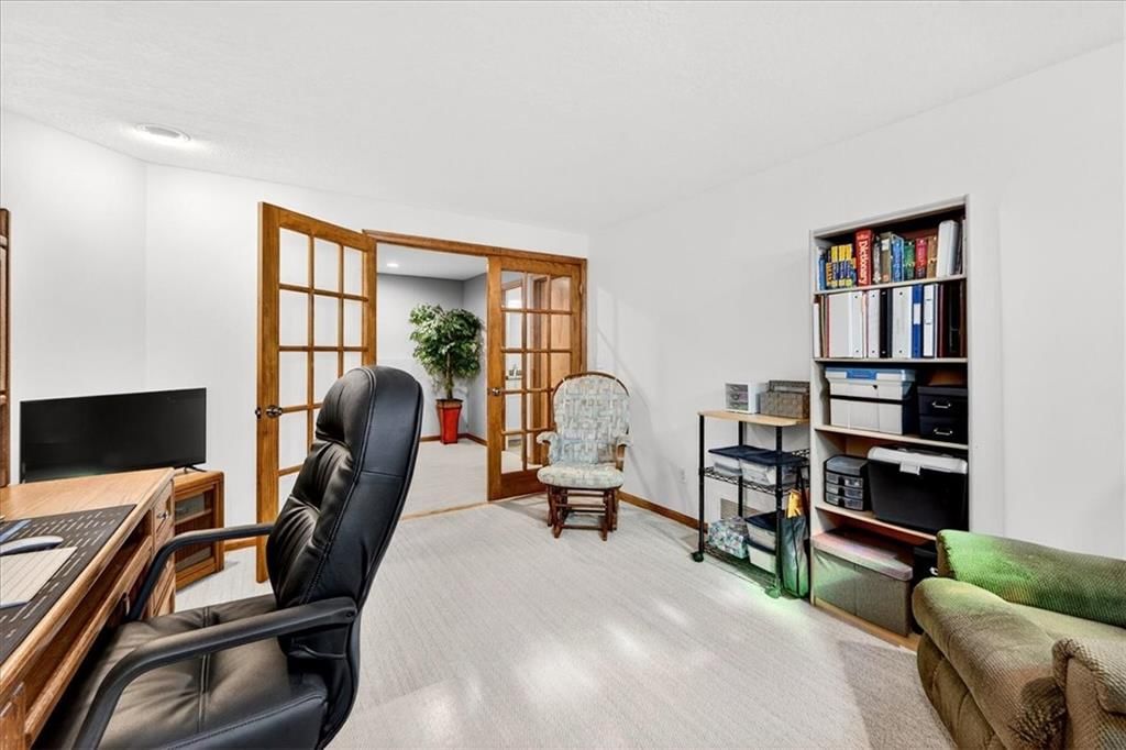 8326 Richards Road — photo 42