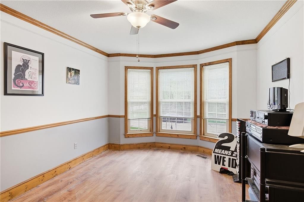 3462 N Garfield Avenue — photo 9