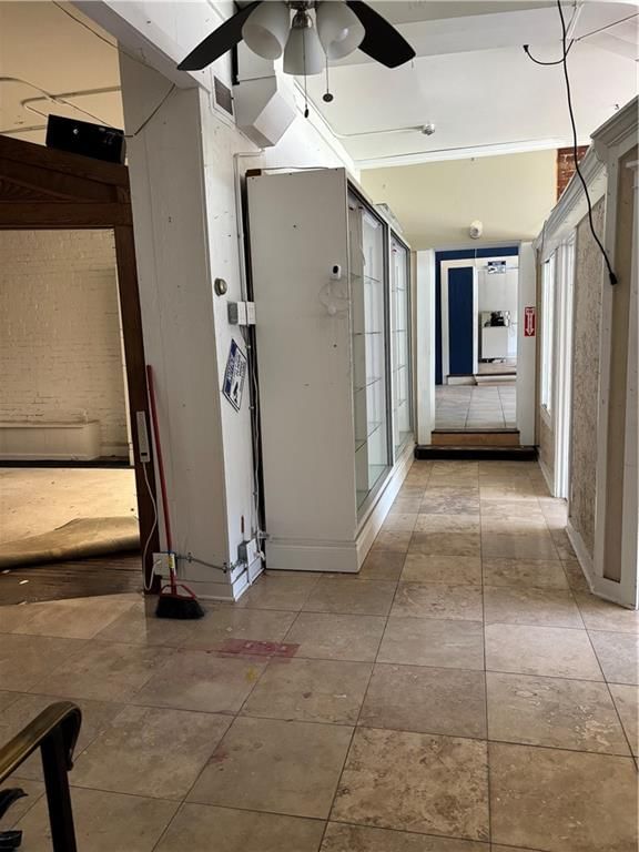 1710 W 45th Street — photo 4