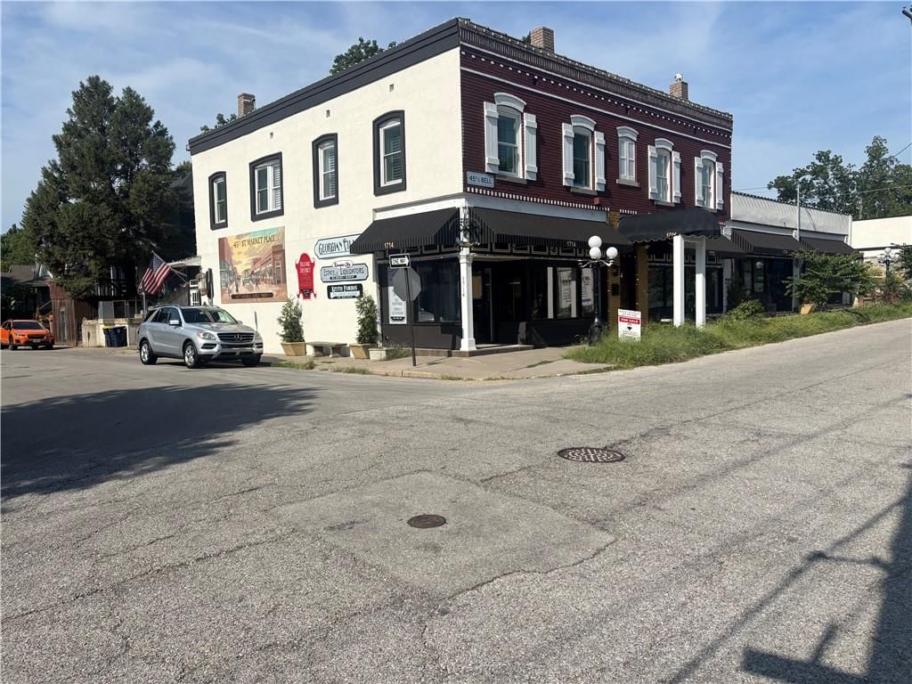 1710 W 45th Street — photo 10