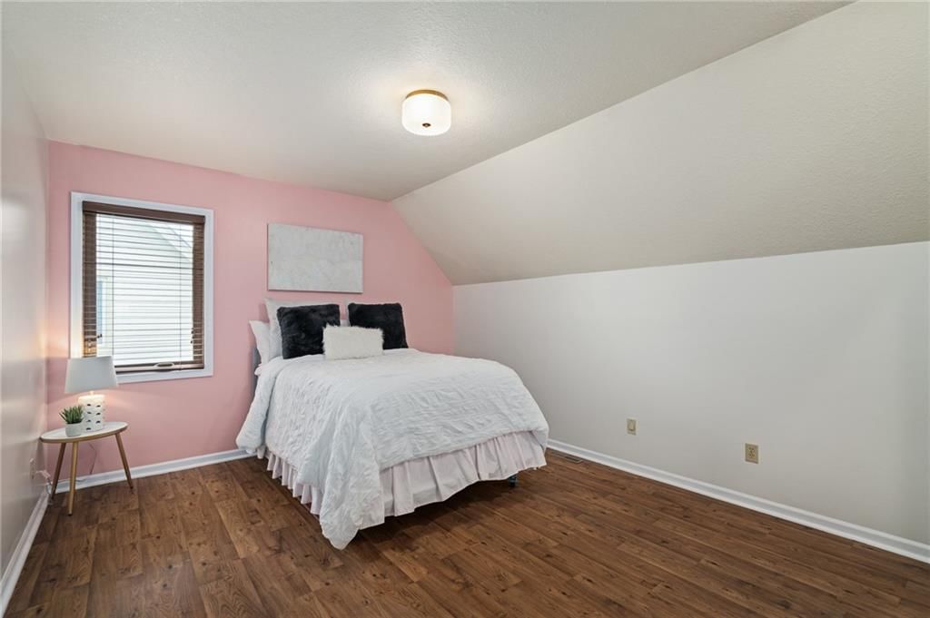 11721 Hemlock Street — photo 28