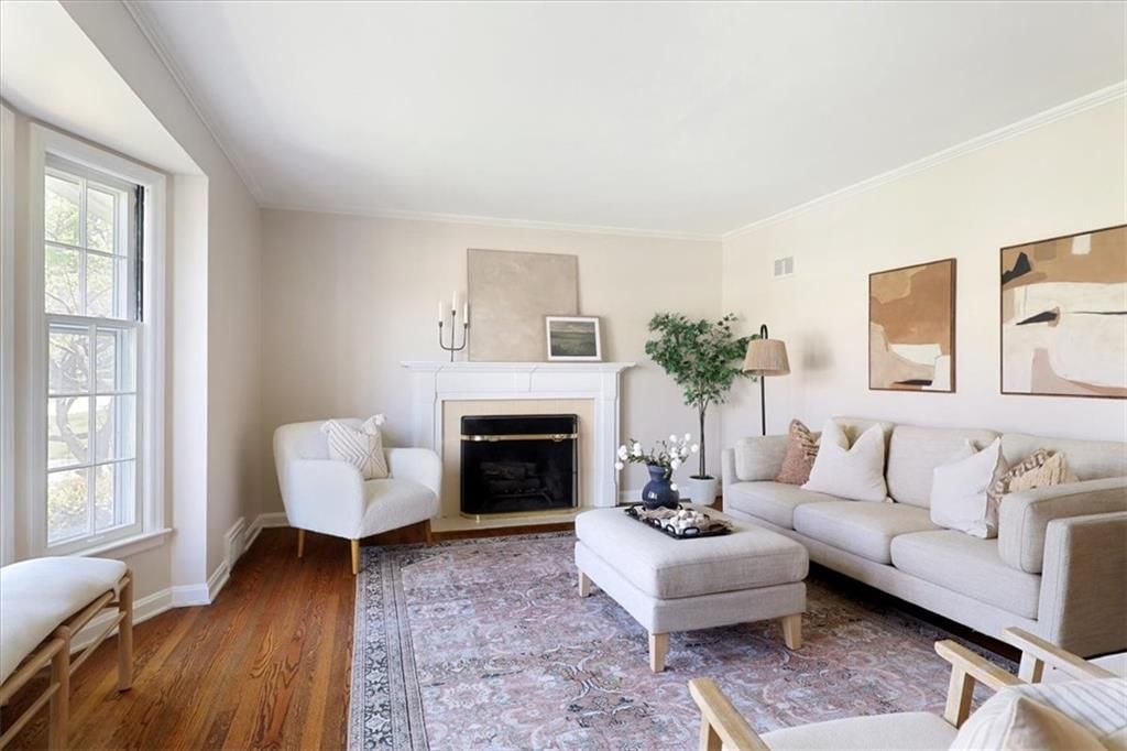2711 W 67th Terrace — photo 5