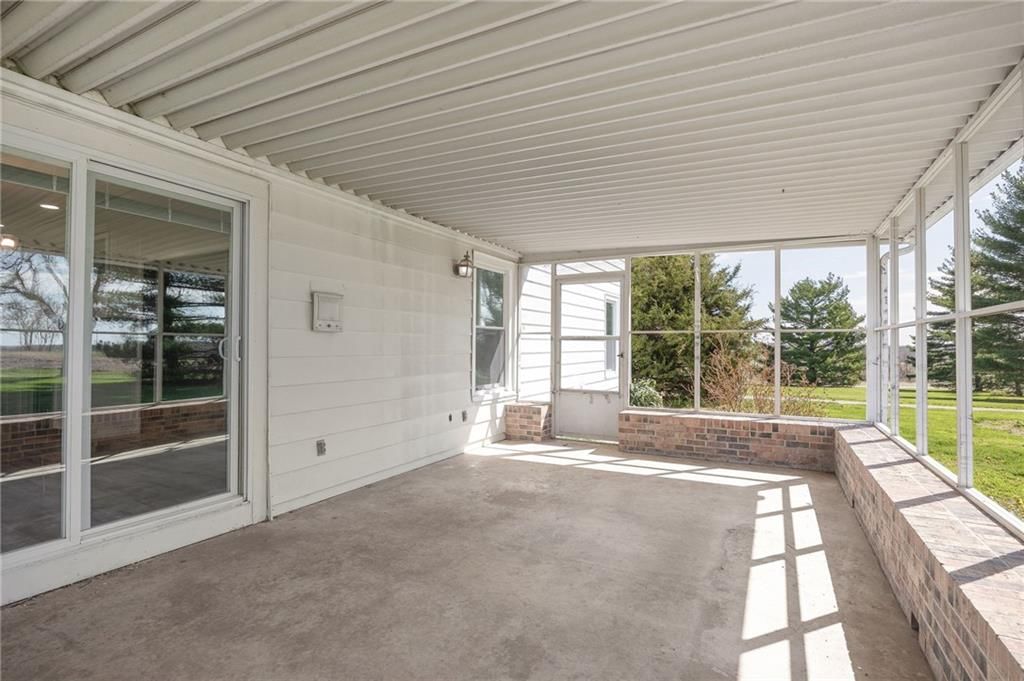 6585 NE Catawba Road — photo 39