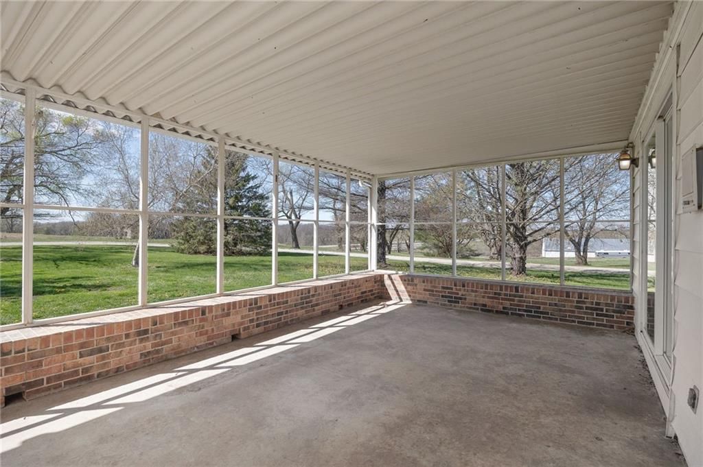 6585 NE Catawba Road — photo 40