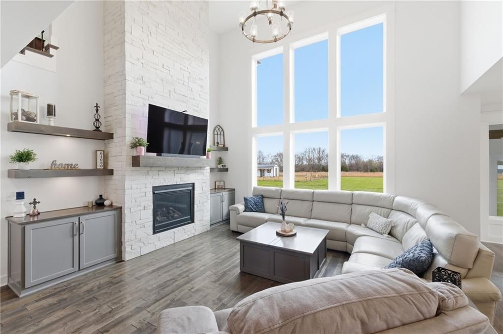 15909 Corbin Court — photo 11