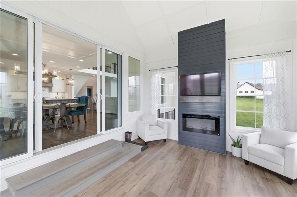 15909 Corbin Court — photo 36
