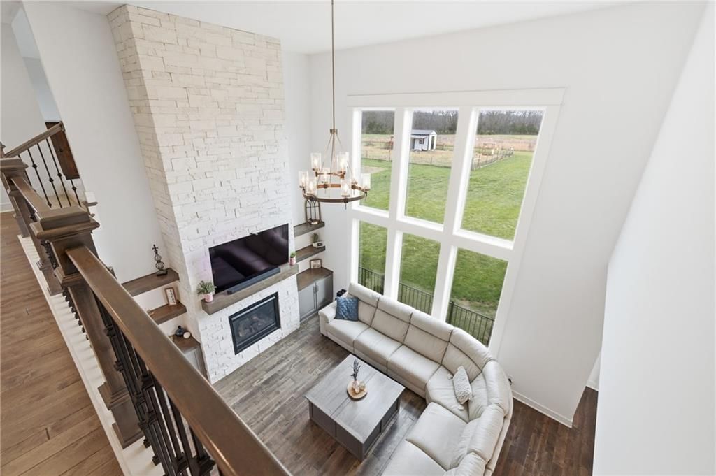 15909 Corbin Court — photo 54