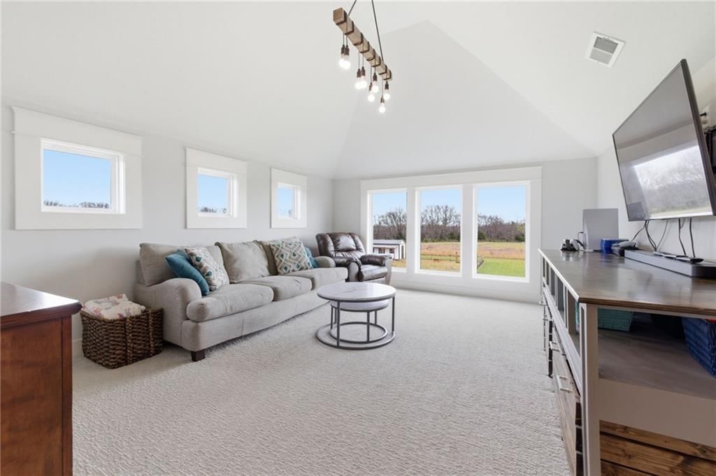 15909 Corbin Court — photo 57