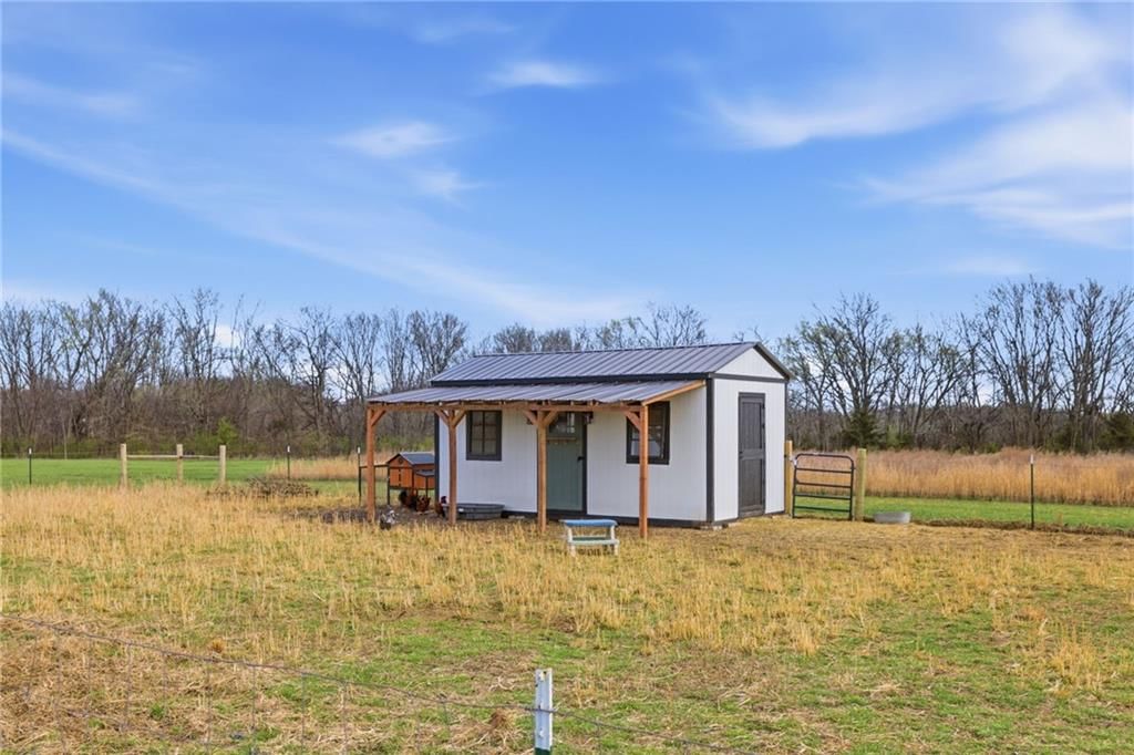 15909 Corbin Court — photo 74