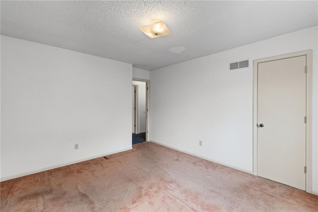 3300 S Hawthorne Avenue — photo 19