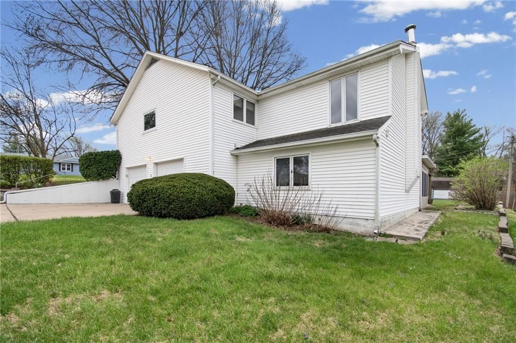3300 S Hawthorne Avenue — photo 34