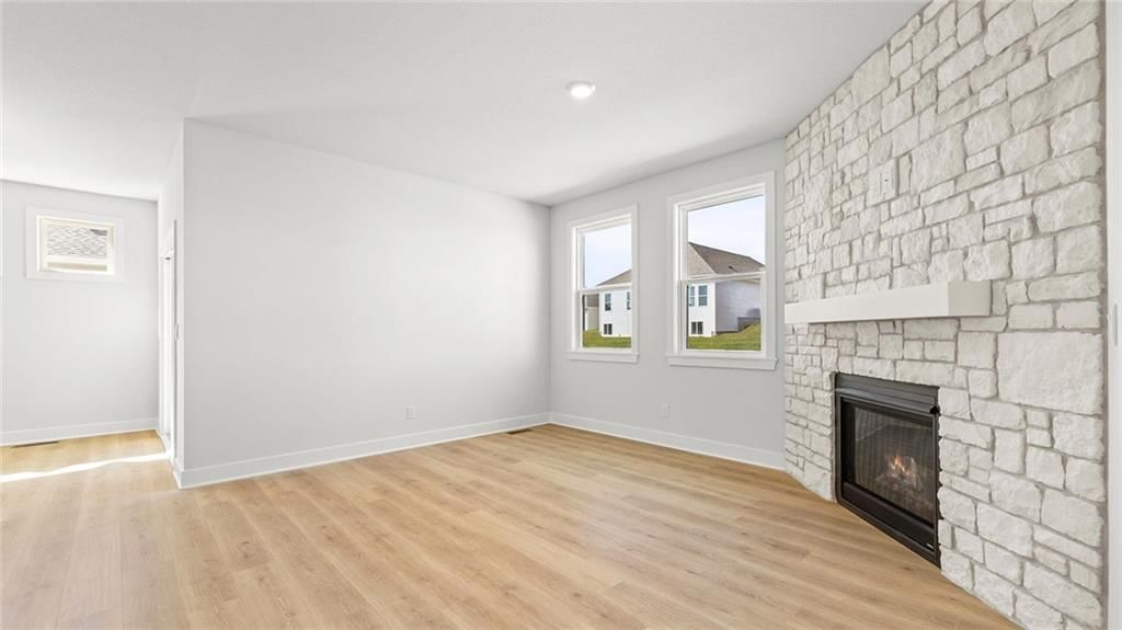 20917 W 188th Terrace — photo 13
