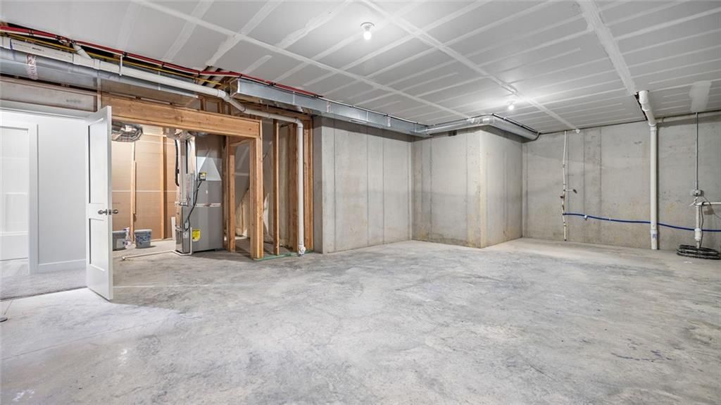 20917 W 188th Terrace — photo 32