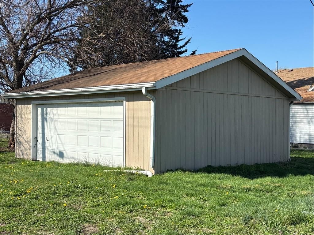 1507 S 10 Street — photo 15