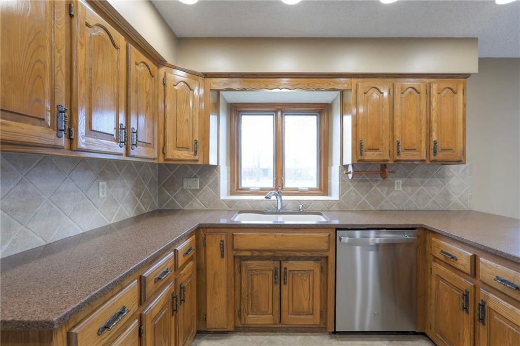 2800 Mohican Avenue — photo 14