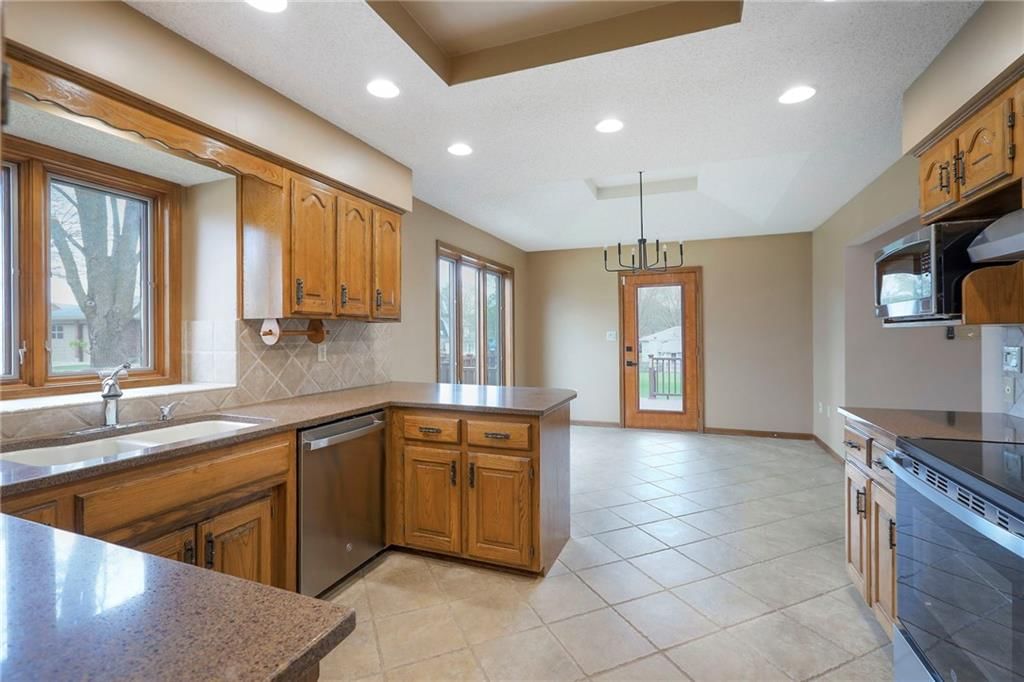 2800 Mohican Avenue — photo 15