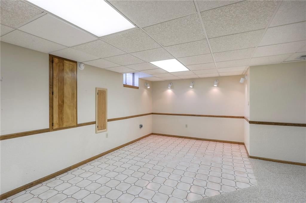2800 Mohican Avenue — photo 31