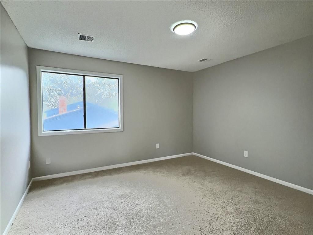 6529 Halsey Street — photo 9