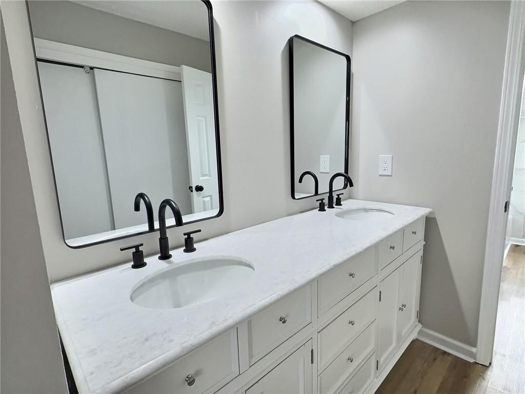 6529 Halsey Street — photo 11