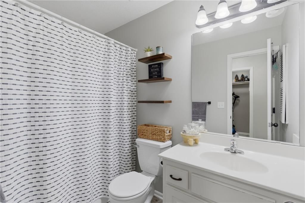8105 NE 102nd Street — photo 18